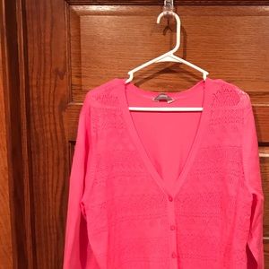 Pink lightweight design button cardigan